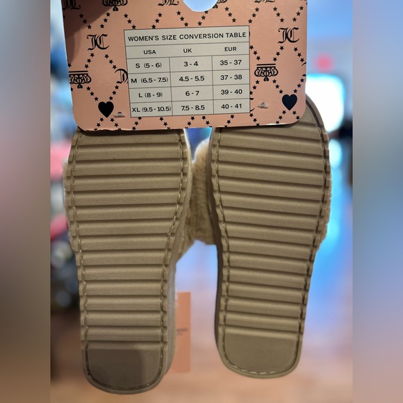 Juicy couture crown slippers - Picture 4 of 4